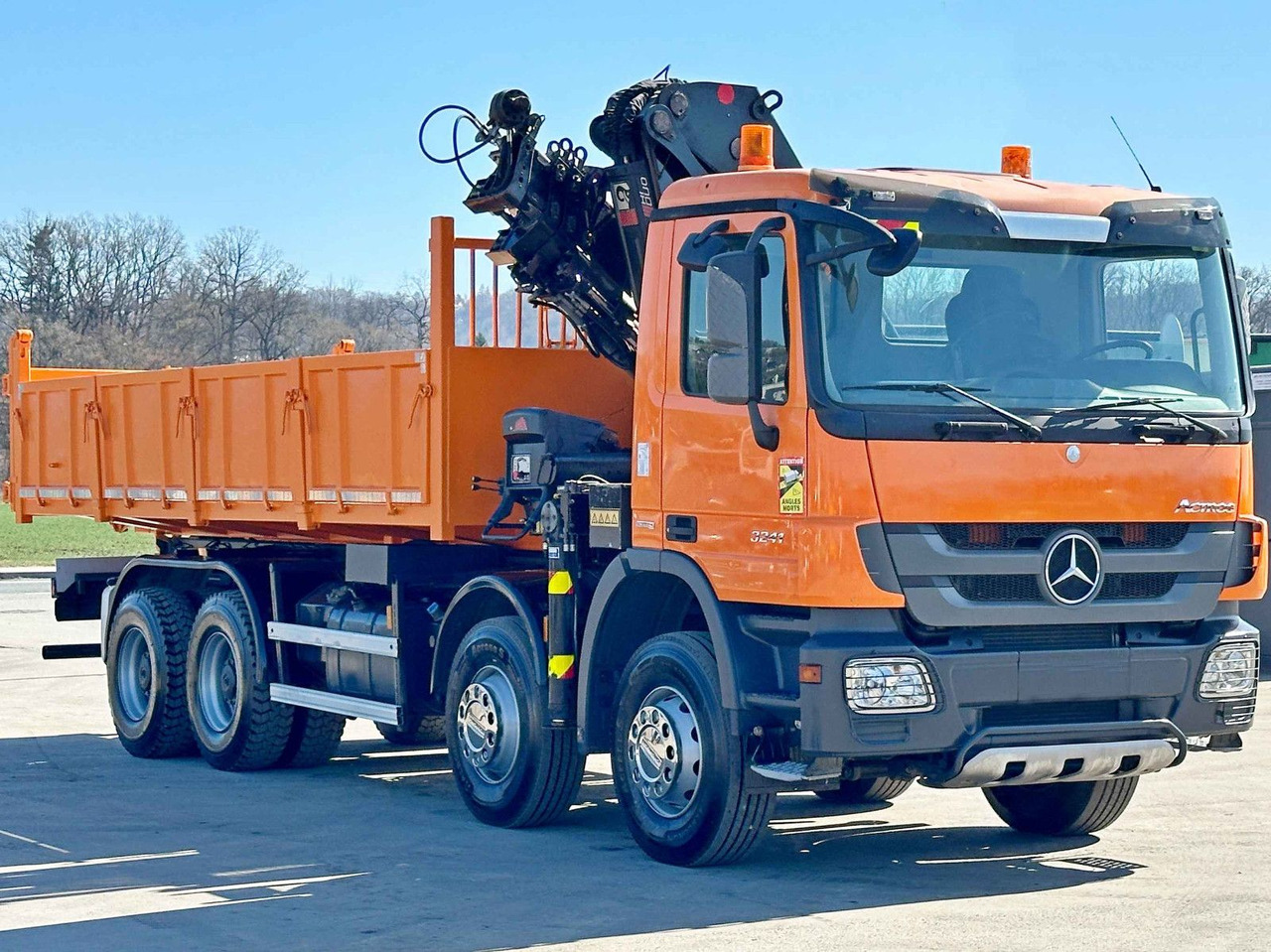 Mercedes-Benz ACTROS 3241 * HIAB 322 EP-4 HIDUO + FUNK / 8x4 - Camion cu macara: Foto 4 Mercedes-Benz ACTROS 3241 * HIAB 322 EP-4 HIDUO + FUNK / 8x4 - Camion cu macara: Foto 4