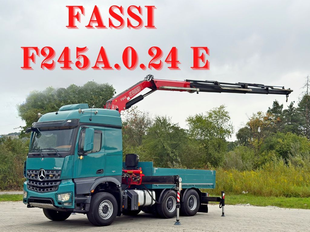 Mercedes-Benz AROCS 2548* FASSI F245A.0.24 E + FUNK / 6x4 *TOP - Camion cu macara: Foto 1 Mercedes-Benz AROCS 2548* FASSI F245A.0.24 E + FUNK / 6x4 *TOP - Camion cu macara: Foto 1