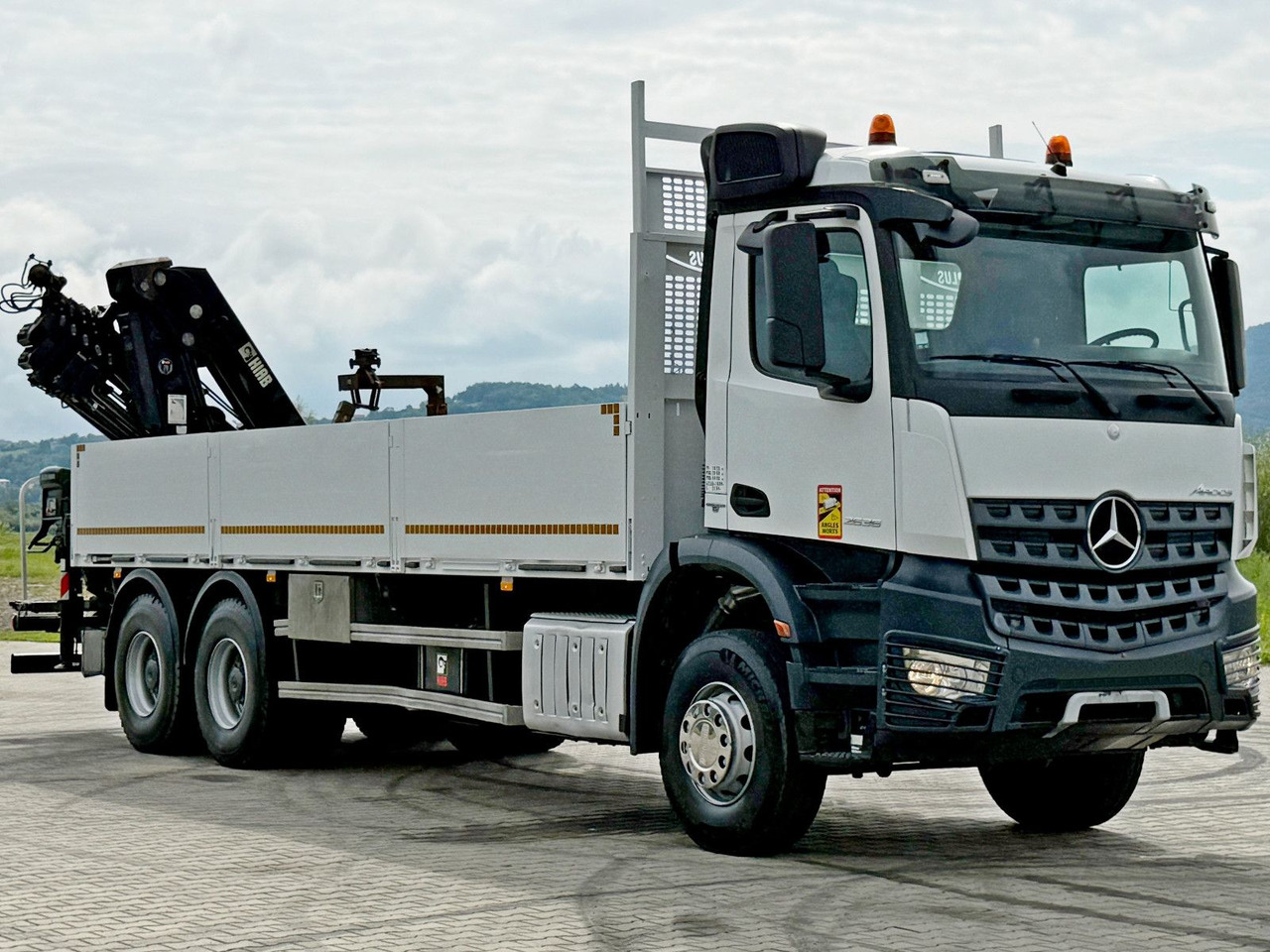 Mercedes-Benz AROCS 2636 * HIAB 211 E-6 HIDUO/FUNK *6x4 - Camion cu macara: Foto 3 Mercedes-Benz AROCS 2636 * HIAB 211 E-6 HIDUO/FUNK *6x4 - Camion cu macara: Foto 3