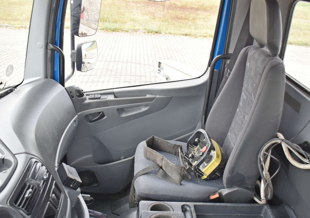 Autopompă de beton Mercedes-Benz AXOR 1833 * Betonpumpe 26 m + FUNK * TOP Mercedes-Benz AXOR 1833 * Betonpumpe 26 m + FUNK * TOP: Foto 10 Autopompă de beton Mercedes-Benz AXOR 1833 * Betonpumpe 26 m + FUNK * TOP Mercedes-Benz AXOR 1833 * Betonpumpe 26 m + FUNK * TOP: Foto 10