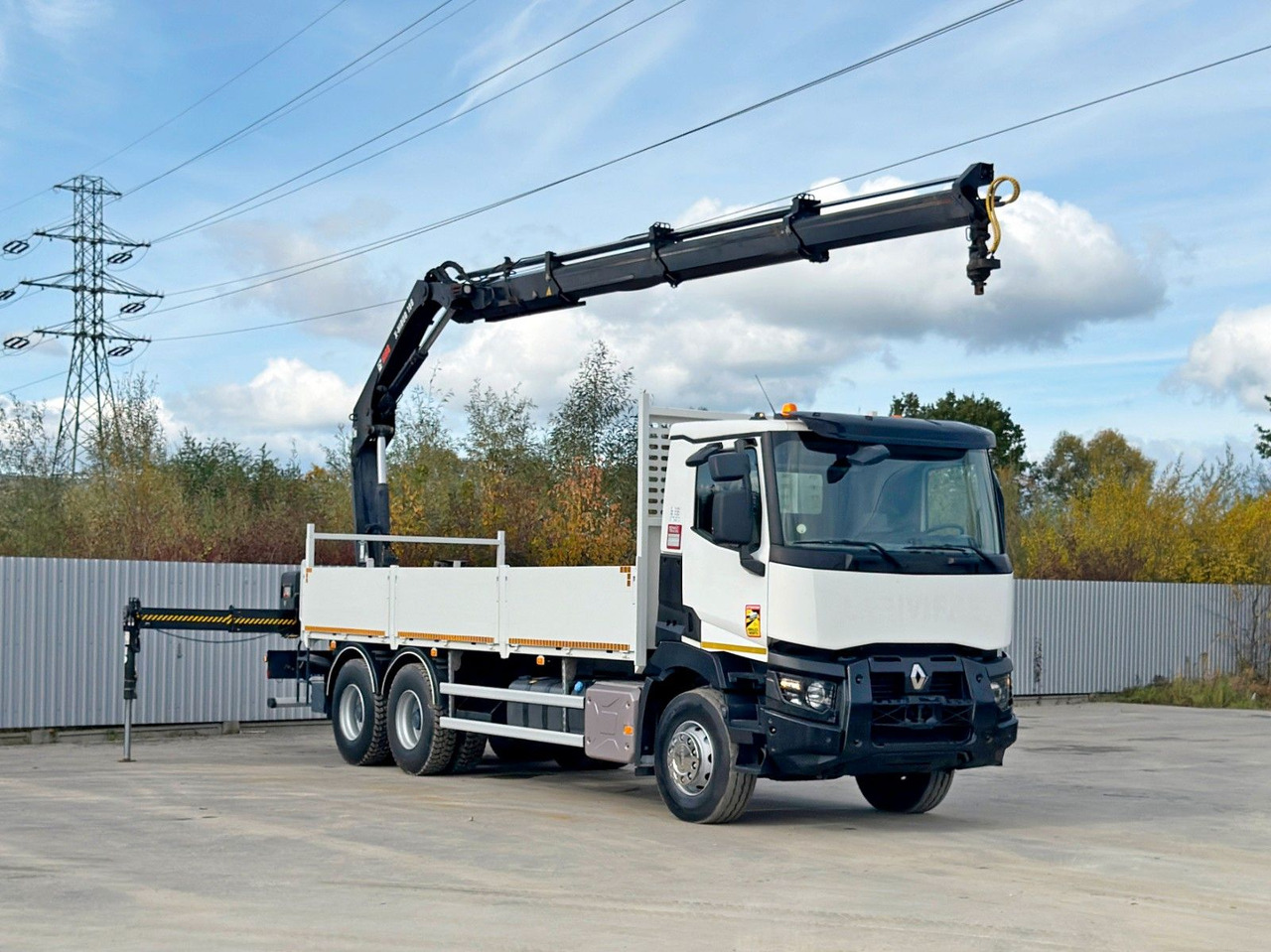 Renault C 380* HIAB X-HIDUO 188 B-3/FUNK*6x4 - Camion cu macara: Foto 2 Renault C 380* HIAB X-HIDUO 188 B-3/FUNK*6x4 - Camion cu macara: Foto 2