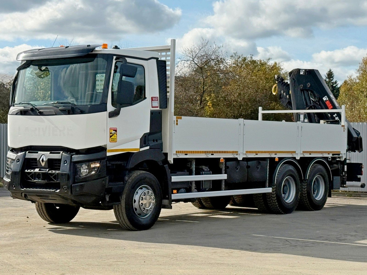 Renault C 380* HIAB X-HIDUO 188 B-3/FUNK*6x4 - Camion cu macara: Foto 3 Renault C 380* HIAB X-HIDUO 188 B-3/FUNK*6x4 - Camion cu macara: Foto 3