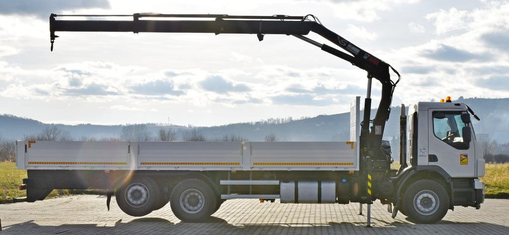 Volvo FE 320 Pritsche 8,00 m + KRAN + FUNK*TOPZUSTAND - Camion cu macara, Camion platformă: Foto 5 Volvo FE 320 Pritsche 8,00 m + KRAN + FUNK*TOPZUSTAND - Camion cu macara, Camion platformă: Foto 5