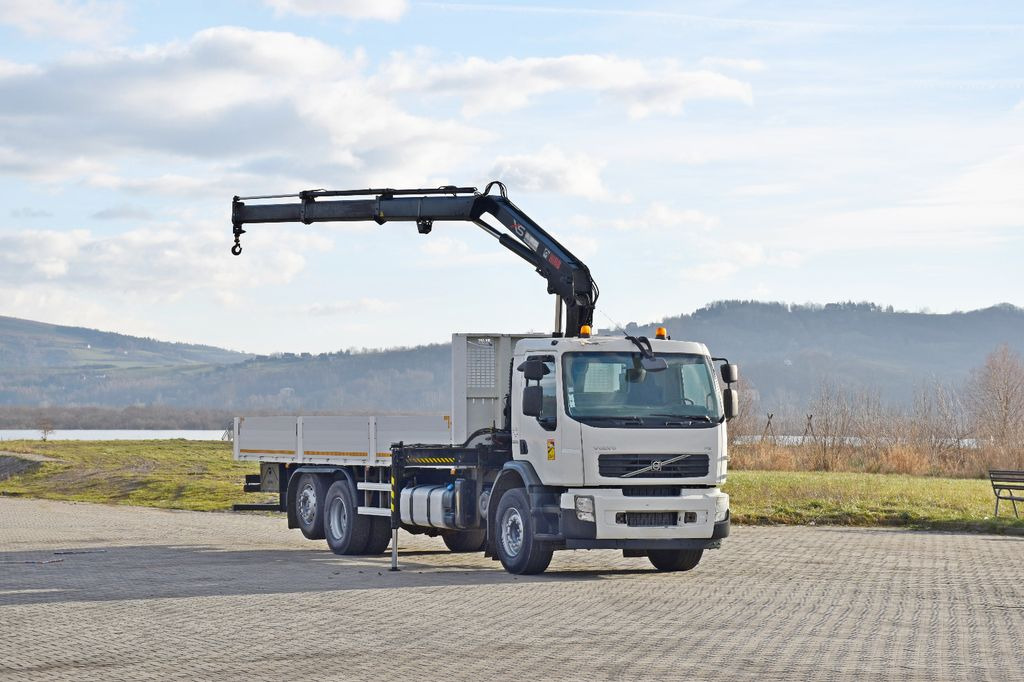 Volvo FE 320 Pritsche 8,00 m + KRAN + FUNK*TOPZUSTAND - Camion cu macara, Camion platformă: Foto 2 Volvo FE 320 Pritsche 8,00 m + KRAN + FUNK*TOPZUSTAND - Camion cu macara, Camion platformă: Foto 2