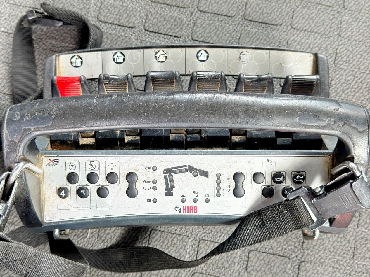 Camion cu macara Volvo FH 460 * HIAB 377 E - 7 HIPRO + FUNK * 6x4: Foto 12 Camion cu macara Volvo FH 460 * HIAB 377 E - 7 HIPRO + FUNK * 6x4: Foto 12