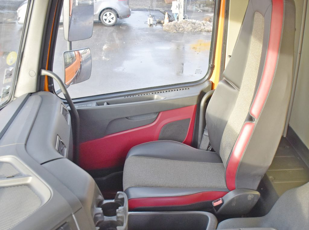 Camion basculantă Volvo FMX 460 Kipper * TOPZUSTAND / 8x4 ! Volvo FMX 460 Kipper * TOPZUSTAND / 8x4 !: Foto 10