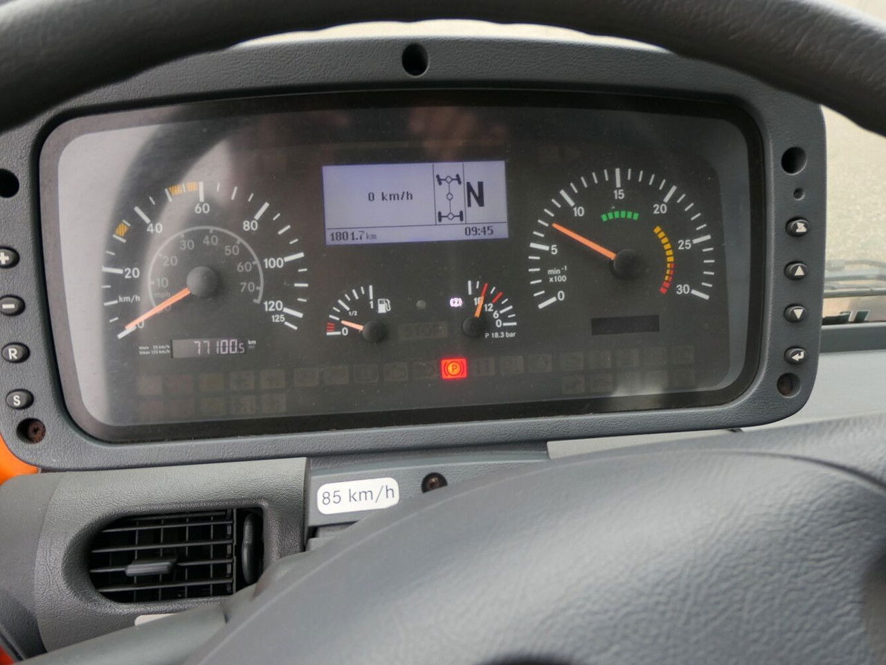 Mercedes-Benz Unimog U500 - Utilaj deszăpezire: Foto 5 Mercedes-Benz Unimog U500 - Utilaj deszăpezire: Foto 5