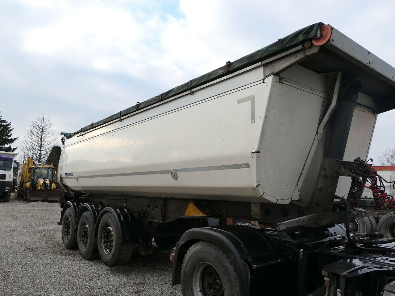 Schmitz Cargobull SGF S3 - Semiremorcă basculantă: Foto 1 Schmitz Cargobull SGF S3 - Semiremorcă basculantă: Foto 1