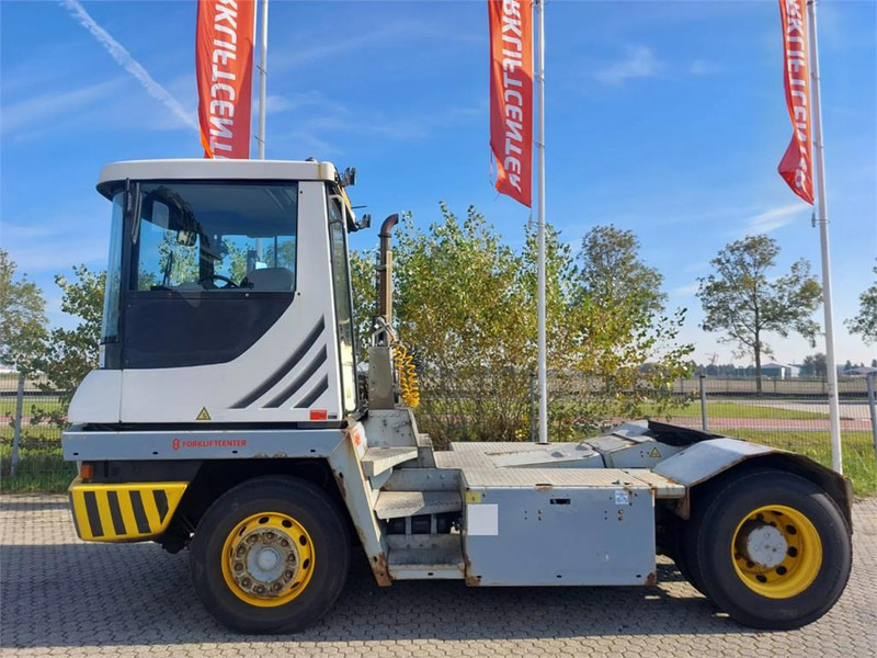 Terberg TT223 - Tractor terminal: Foto 4 Terberg TT223 - Tractor terminal: Foto 4