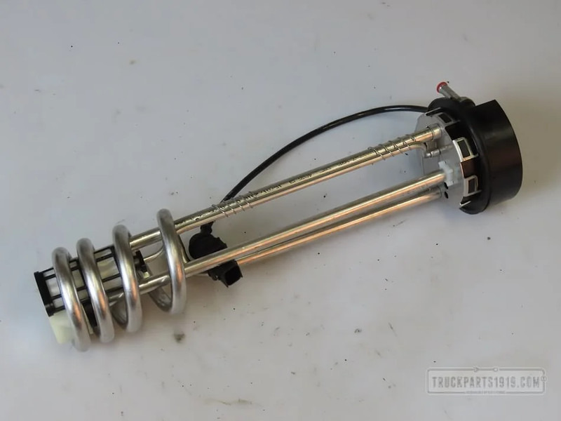 DAF Exhaust System AdBlue tankvlotter DAF - Rezervor pentru AdBlue pentru Camion: Foto 1 DAF Exhaust System AdBlue tankvlotter DAF - Rezervor pentru AdBlue pentru Camion: Foto 1