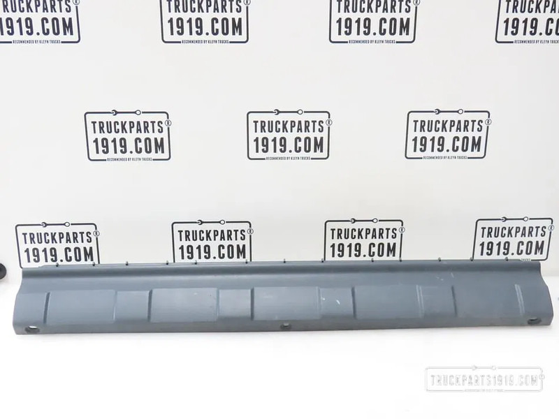MAN 81.41614-0097 Bumper afdekking - Bară de protecție pentru Camion: Foto 1 MAN 81.41614-0097 Bumper afdekking - Bară de protecție pentru Camion: Foto 1