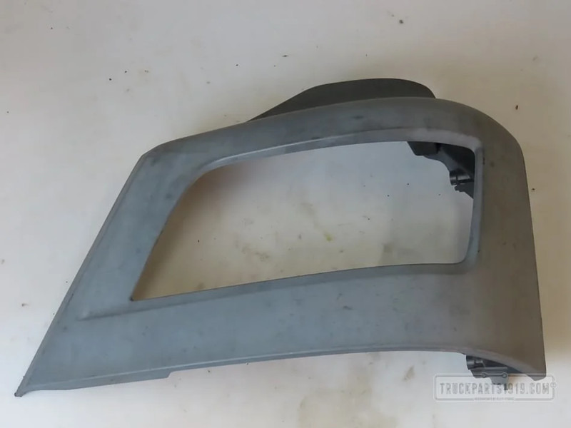 MAN Body & Chassis Parts Bumperzijdeel boven Li. - Colțul barei de protecție pentru Camion: Foto 1 MAN Body & Chassis Parts Bumperzijdeel boven Li. - Colțul barei de protecție pentru Camion: Foto 1