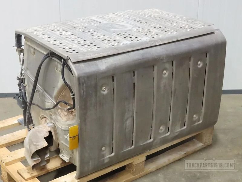 Mercedes-Benz MB Exhaust System Katalysator MP4 - Convertor catalitic pentru Camion: Foto 1 Mercedes-Benz MB Exhaust System Katalysator MP4 - Convertor catalitic pentru Camion: Foto 1