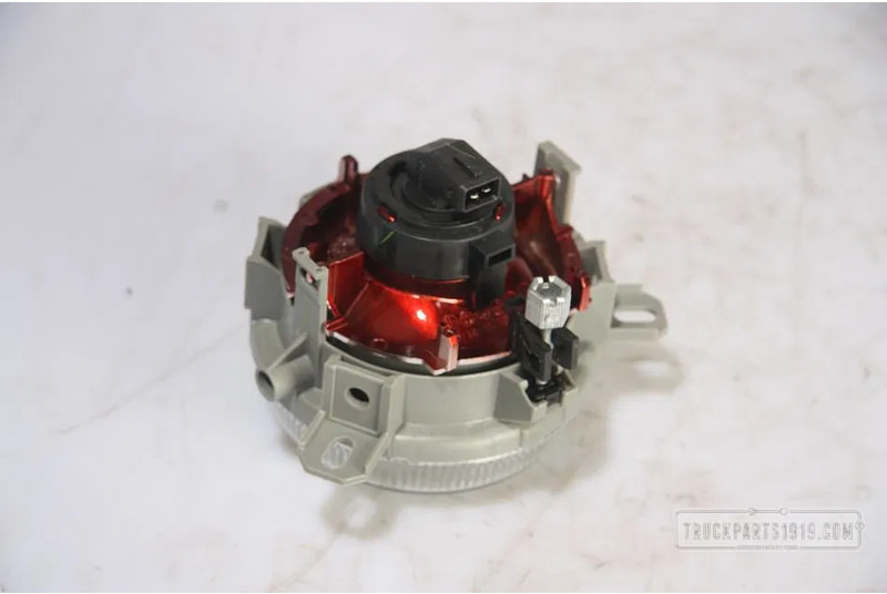 Renault Magnum 7420881197 Mistlamp - Far anticeata pentru Camion: Foto 2 Renault Magnum 7420881197 Mistlamp - Far anticeata pentru Camion: Foto 2