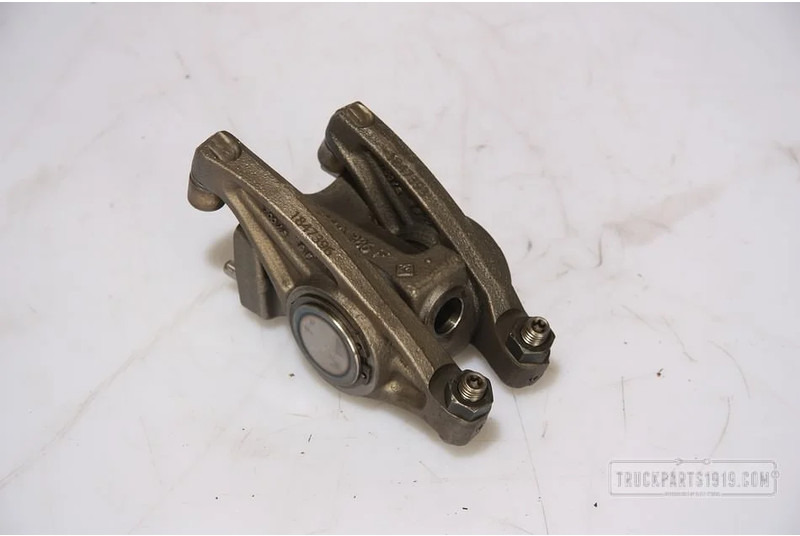 Scania Engines & Parts Scania Tuimelaarset Used - Chiulasă pentru Camion: Foto 1 Scania Engines & Parts Scania Tuimelaarset Used - Chiulasă pentru Camion: Foto 1