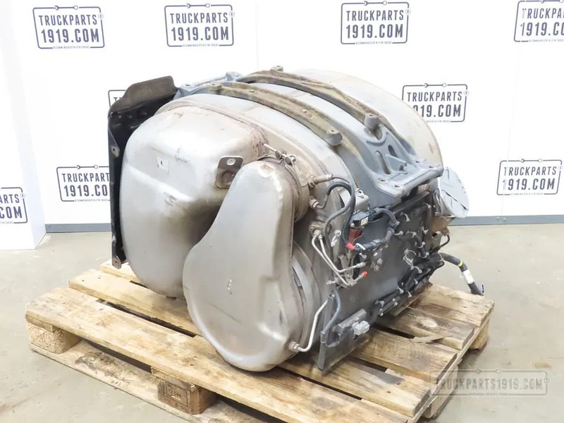 Volvo Exhaust System Katalysator Volvo - Convertor catalitic pentru Camion: Foto 1 Volvo Exhaust System Katalysator Volvo - Convertor catalitic pentru Camion: Foto 1