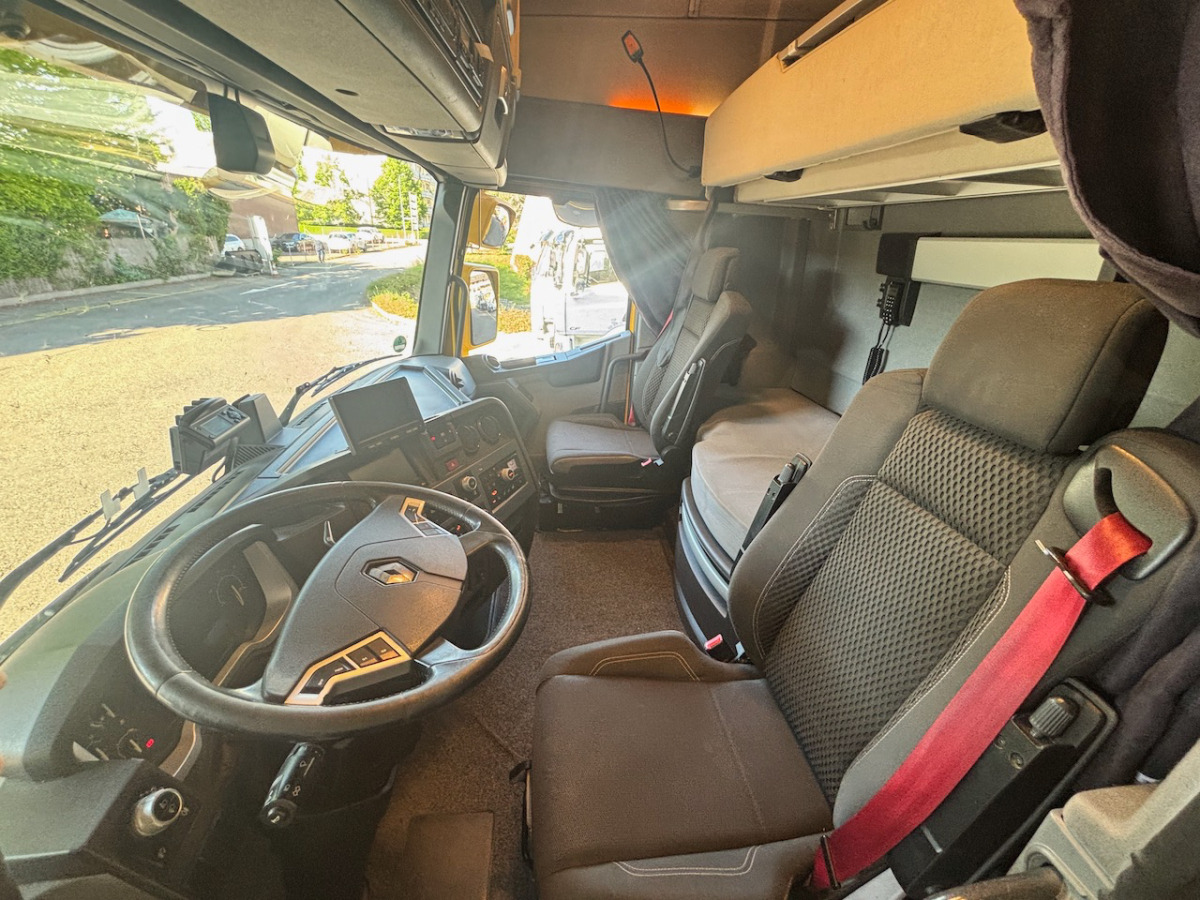RENAULT T520 - Camion furgon: Foto 4 RENAULT T520 - Camion furgon: Foto 4