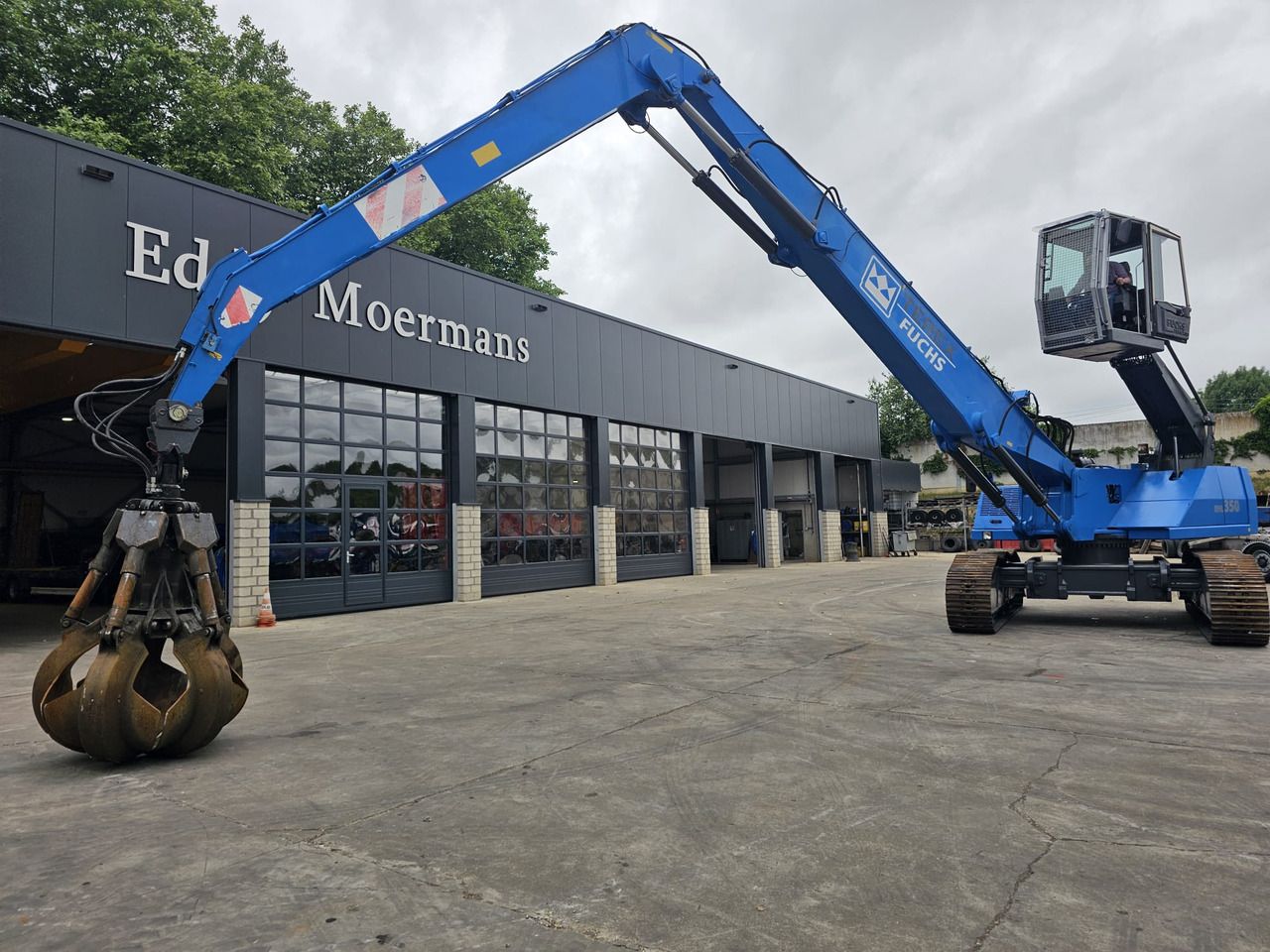 Fuchs RHL 350 Materialhandler With Adjustable Tracks - Excavator pentru manipulare de materiale: Foto 3 Fuchs RHL 350 Materialhandler With Adjustable Tracks - Excavator pentru manipulare de materiale: Foto 3