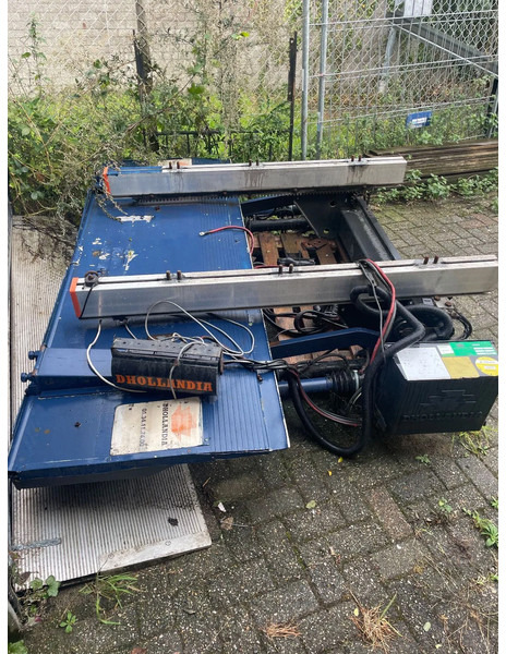 Kässbohrer 1500 KG Laadklep. Gebruikt - Semiremorcă furgon: Foto 1 Kässbohrer 1500 KG Laadklep. Gebruikt - Semiremorcă furgon: Foto 1