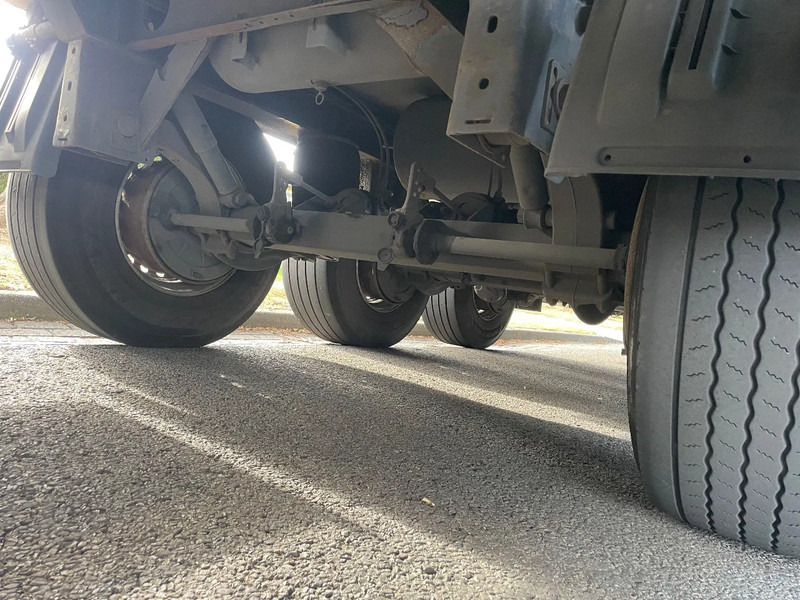 Krone Koeler 3 Asser met laadklep. Komt nog binnen - Semiremorcă frigider: Foto 3 Krone Koeler 3 Asser met laadklep. Komt nog binnen - Semiremorcă frigider: Foto 3