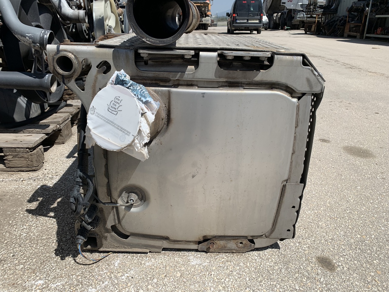 CATALYTIC CONVERTER 230L EURO 5 ACTROS MP3 - Convertor catalitic pentru Camion: Foto 5 CATALYTIC CONVERTER 230L EURO 5 ACTROS MP3 - Convertor catalitic pentru Camion: Foto 5
