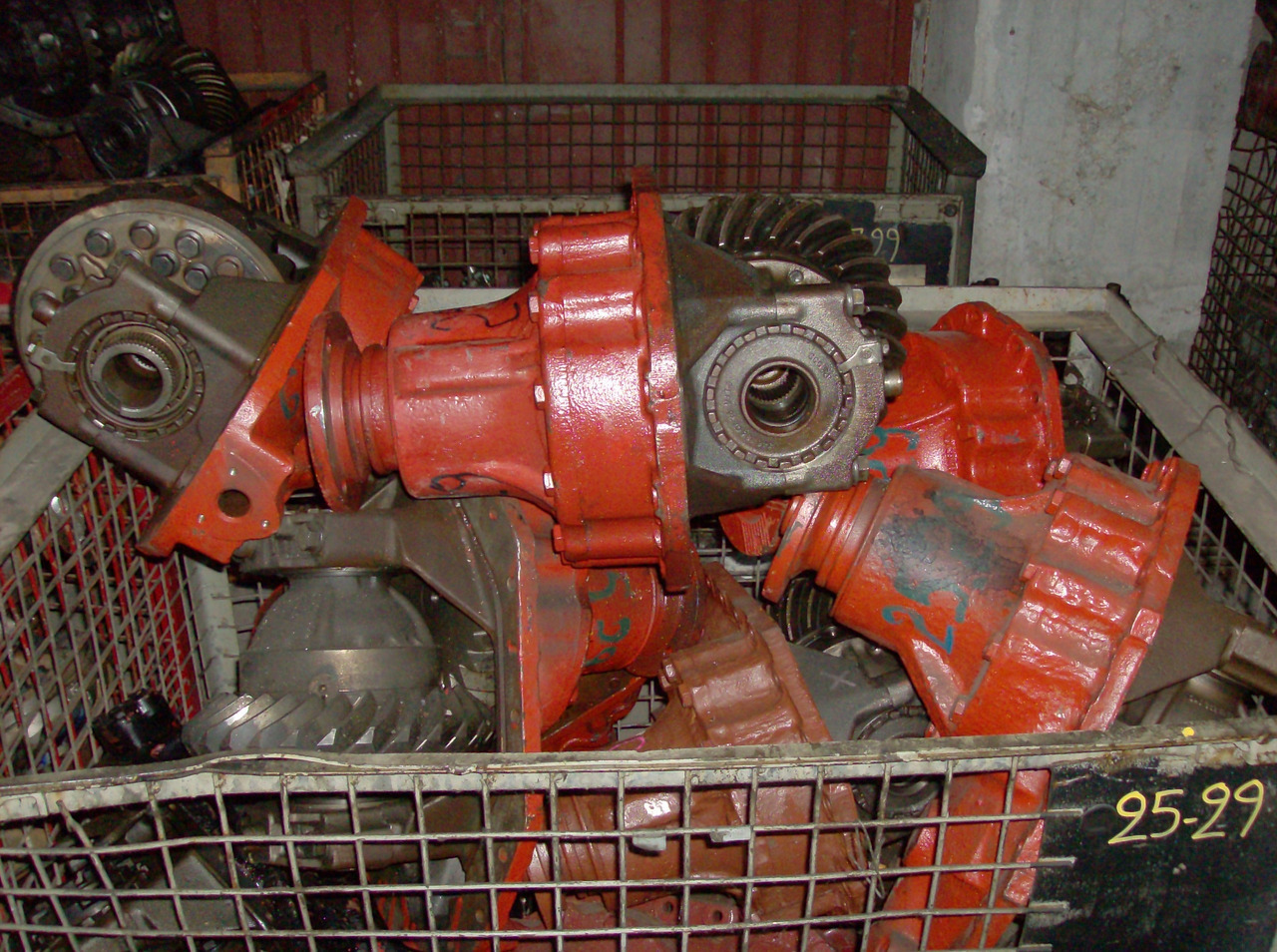 FINAL DRIVE MERCEDES, MAN - Punte şi piese: Foto 2 FINAL DRIVE MERCEDES, MAN - Punte şi piese: Foto 2