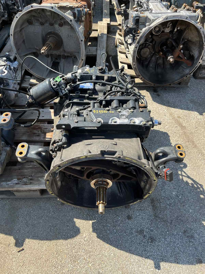 GEARBOX MAN ZF 9S1310 - Cutie de viteze și piese pentru Camion: Foto 1 GEARBOX MAN ZF 9S1310 - Cutie de viteze și piese pentru Camion: Foto 1