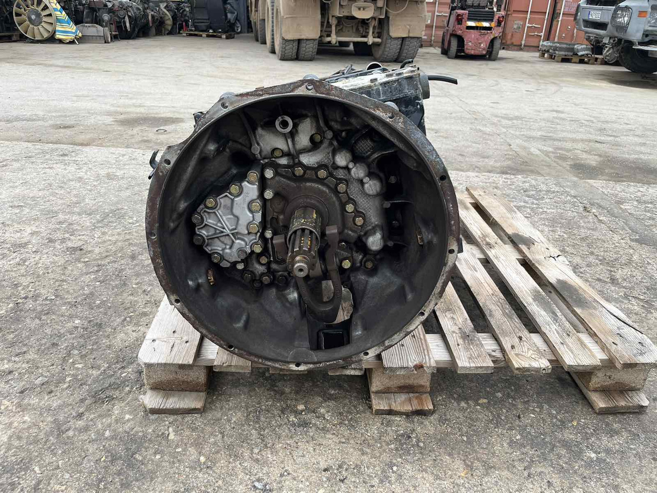 GEARBOX ZF 16S1921TD INTARDER MAN TGA - Cutie de viteze și piese pentru Camion: Foto 1 GEARBOX ZF 16S1921TD INTARDER MAN TGA - Cutie de viteze și piese pentru Camion: Foto 1