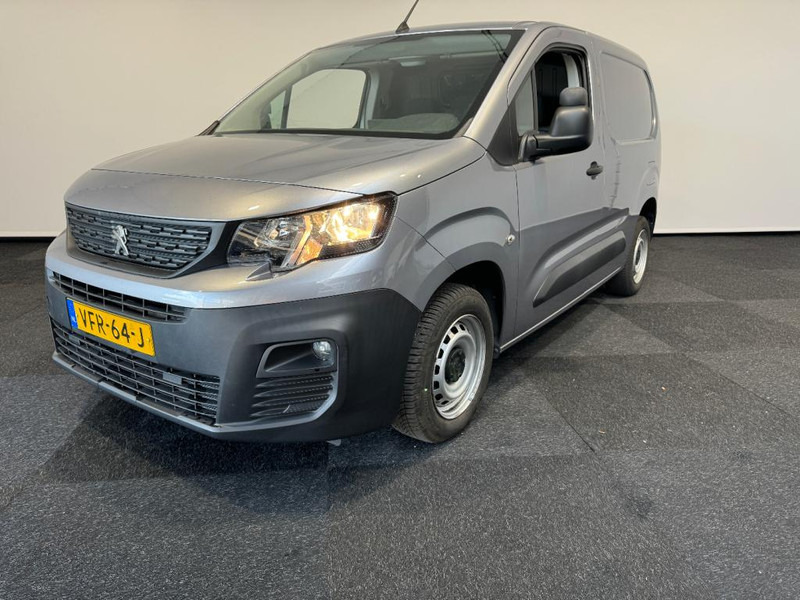 Peugeot PARTNER 1.5 HDI Euro 6 Car pla 3 Zits - Autoutilitară compactă: Foto 2 Peugeot PARTNER 1.5 HDI Euro 6 Car pla 3 Zits - Autoutilitară compactă: Foto 2