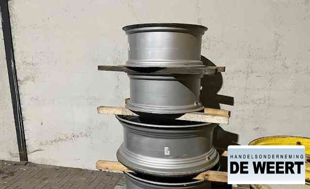 Diversen velgen 38" , voor john deere , case - Anvelope și jante pentru Utilaje agricole: Foto 1 Diversen velgen 38" , voor john deere , case - Anvelope și jante pentru Utilaje agricole: Foto 1