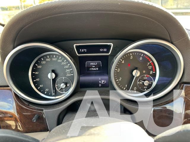 Mercedes-Benz ML350 4Matic AMG - Alte utilaje: Foto 3 Mercedes-Benz ML350 4Matic AMG - Alte utilaje: Foto 3