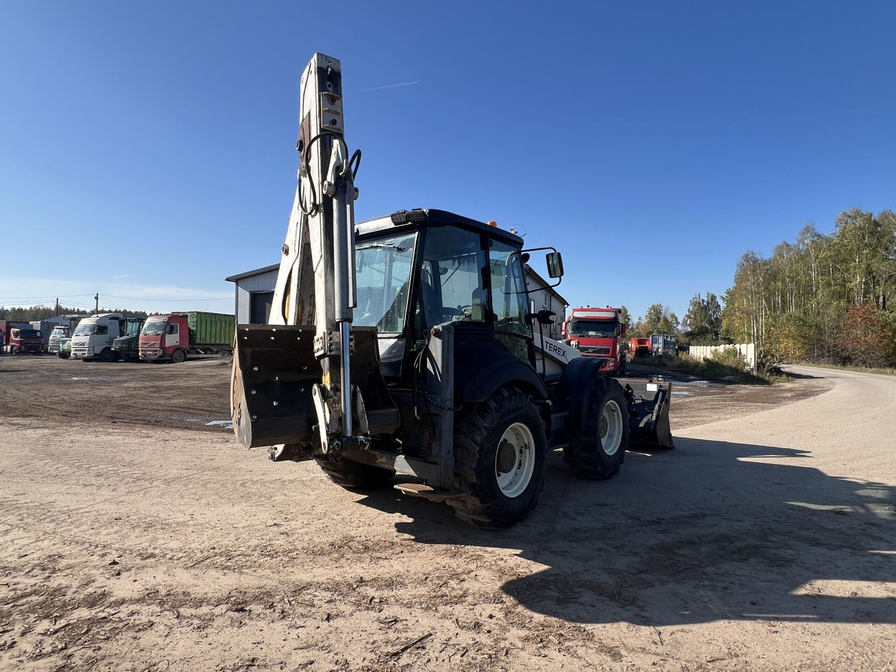 Koparko-ładowarka Terex - Buldoexcavator: Foto 5 Koparko-ładowarka Terex - Buldoexcavator: Foto 5