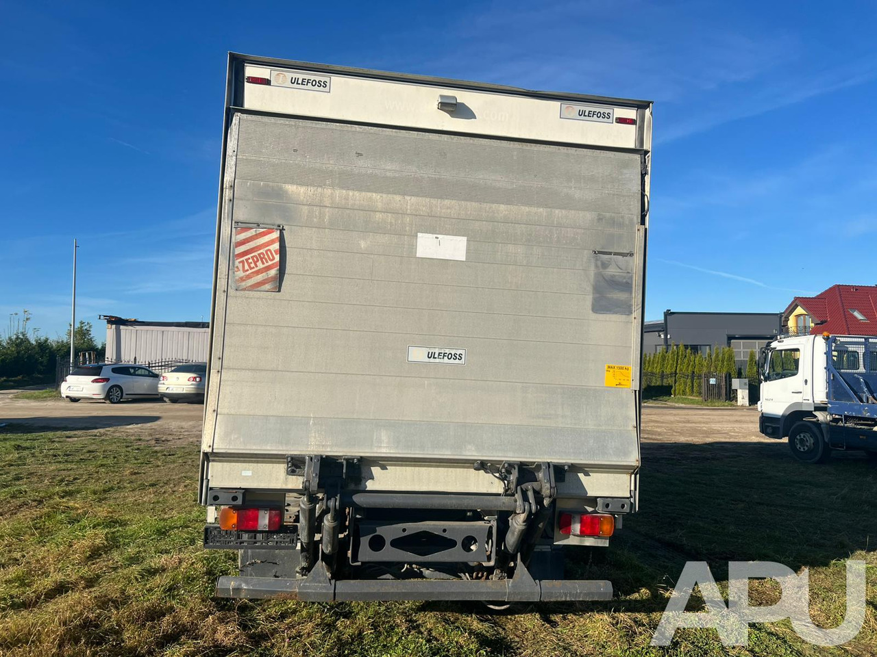 Mercedes-Benz Atego 1324 - Camion furgon: Foto 4 Mercedes-Benz Atego 1324 - Camion furgon: Foto 4