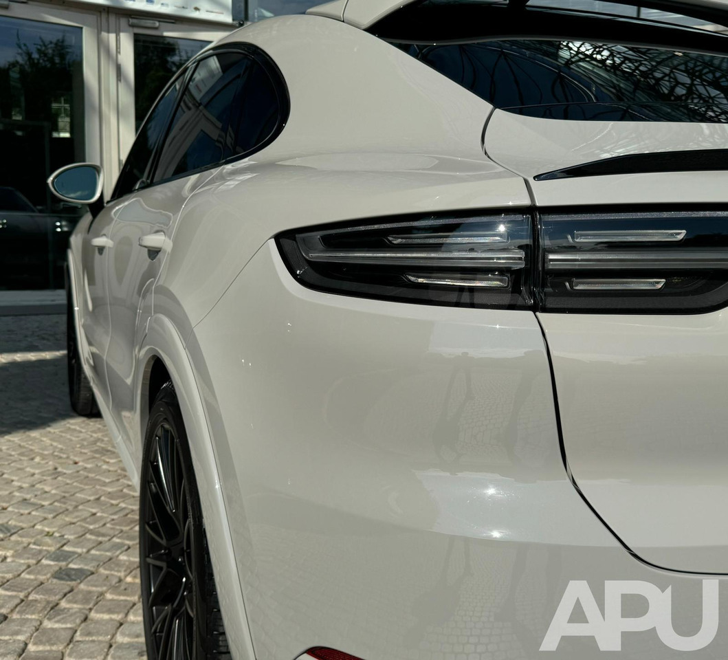 Porsche Cayenne Turbo - Automobil: Foto 3 Porsche Cayenne Turbo - Automobil: Foto 3