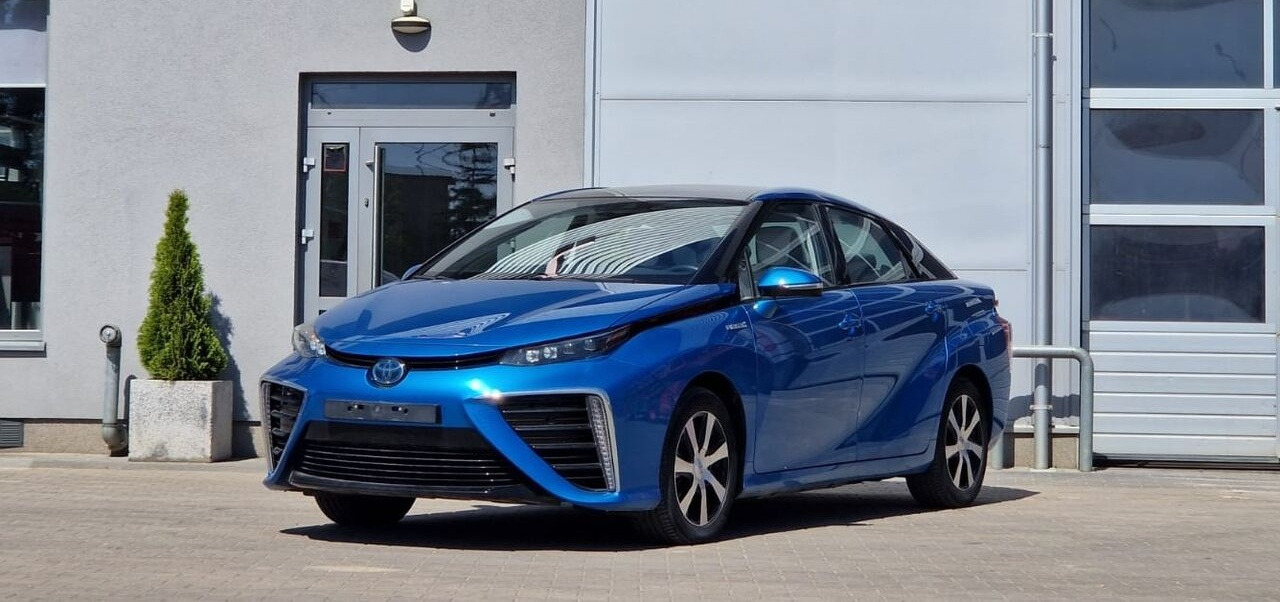 Toyota Mirai - Automobil: Foto 1 Toyota Mirai - Automobil: Foto 1