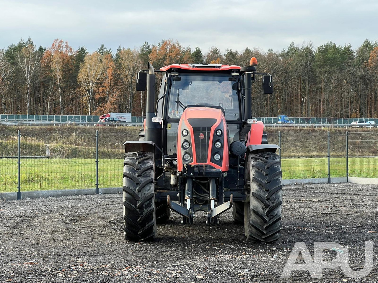 URSUS C-3150 - Tractor agricol: Foto 2 URSUS C-3150 - Tractor agricol: Foto 2