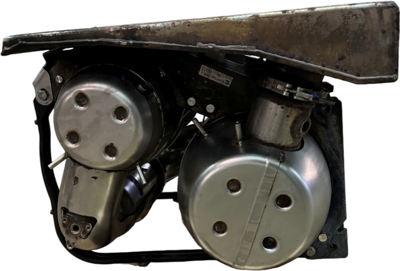 DAF LF EURO 6 KATALYSATOR COMPLEET GEREVISEERD + STATIEGELD 1714742REC - Convertor catalitic pentru Camion: Foto 4 DAF LF EURO 6 KATALYSATOR COMPLEET GEREVISEERD + STATIEGELD 1714742REC - Convertor catalitic pentru Camion: Foto 4