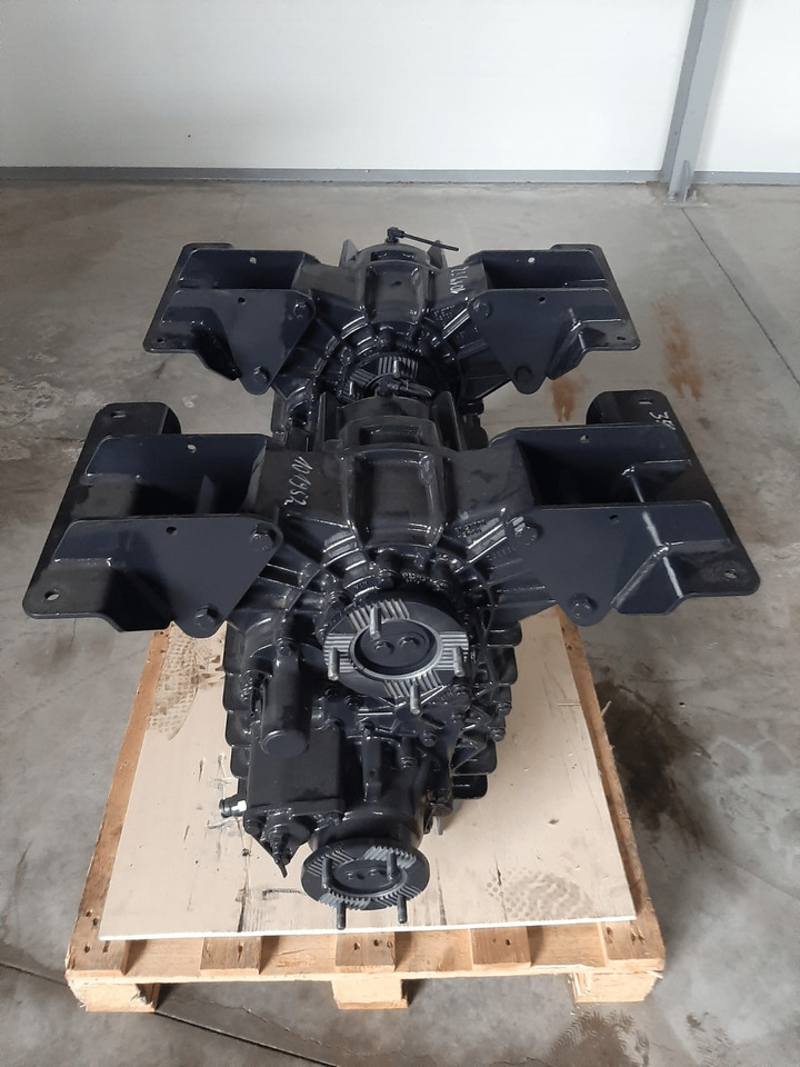 Man tussenbak nieuw - Transmisie pentru Camion: Foto 4 Man tussenbak nieuw - Transmisie pentru Camion: Foto 4