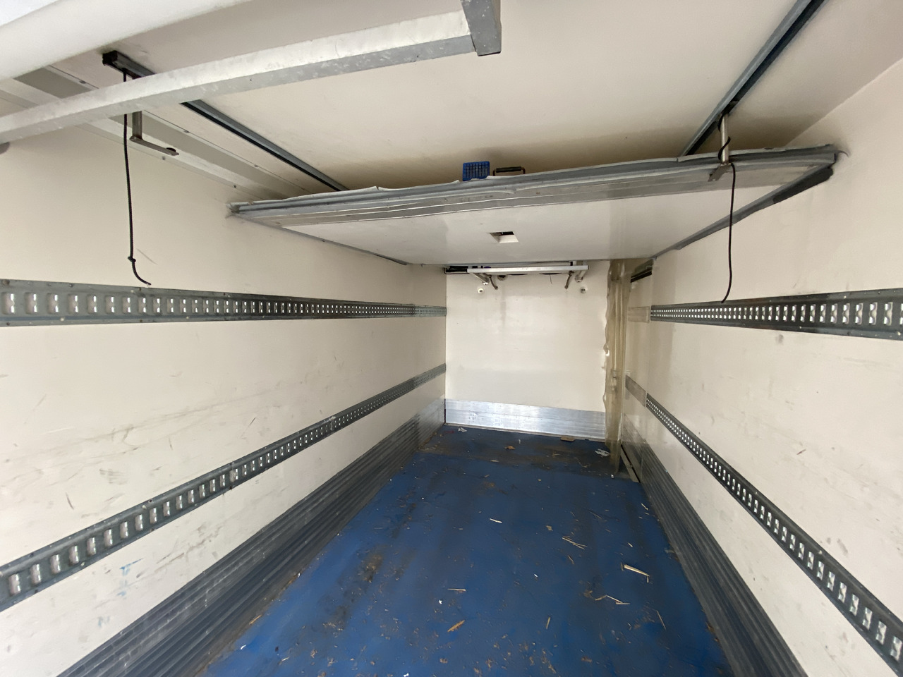 IVECO EUROCARGO - Camion frigider: Foto 5 IVECO EUROCARGO - Camion frigider: Foto 5