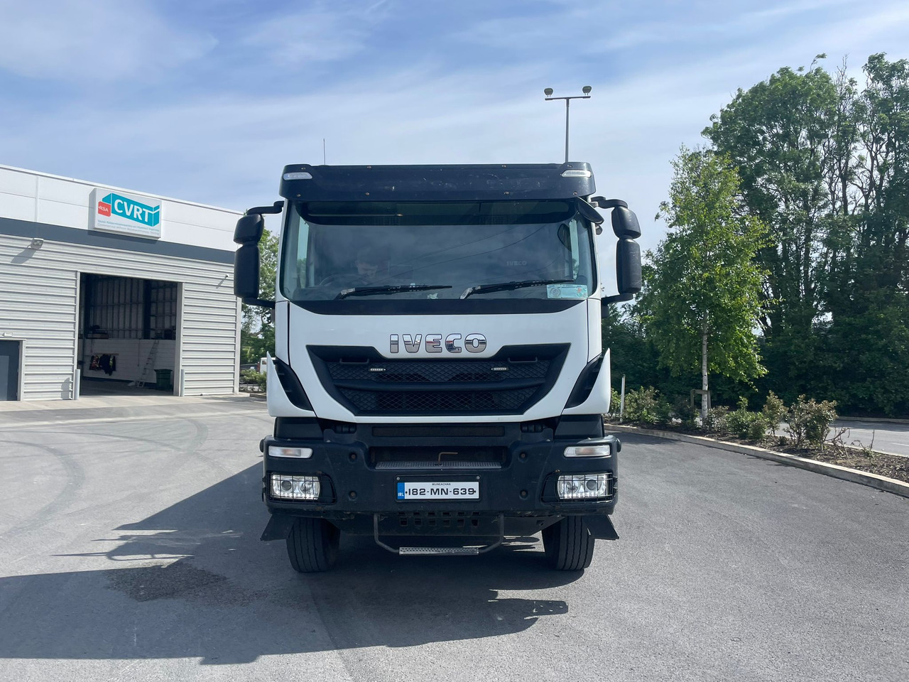 2018 Iveco Trakker 410 Tipper - Camion basculantă: Foto 2 2018 Iveco Trakker 410 Tipper - Camion basculantă: Foto 2