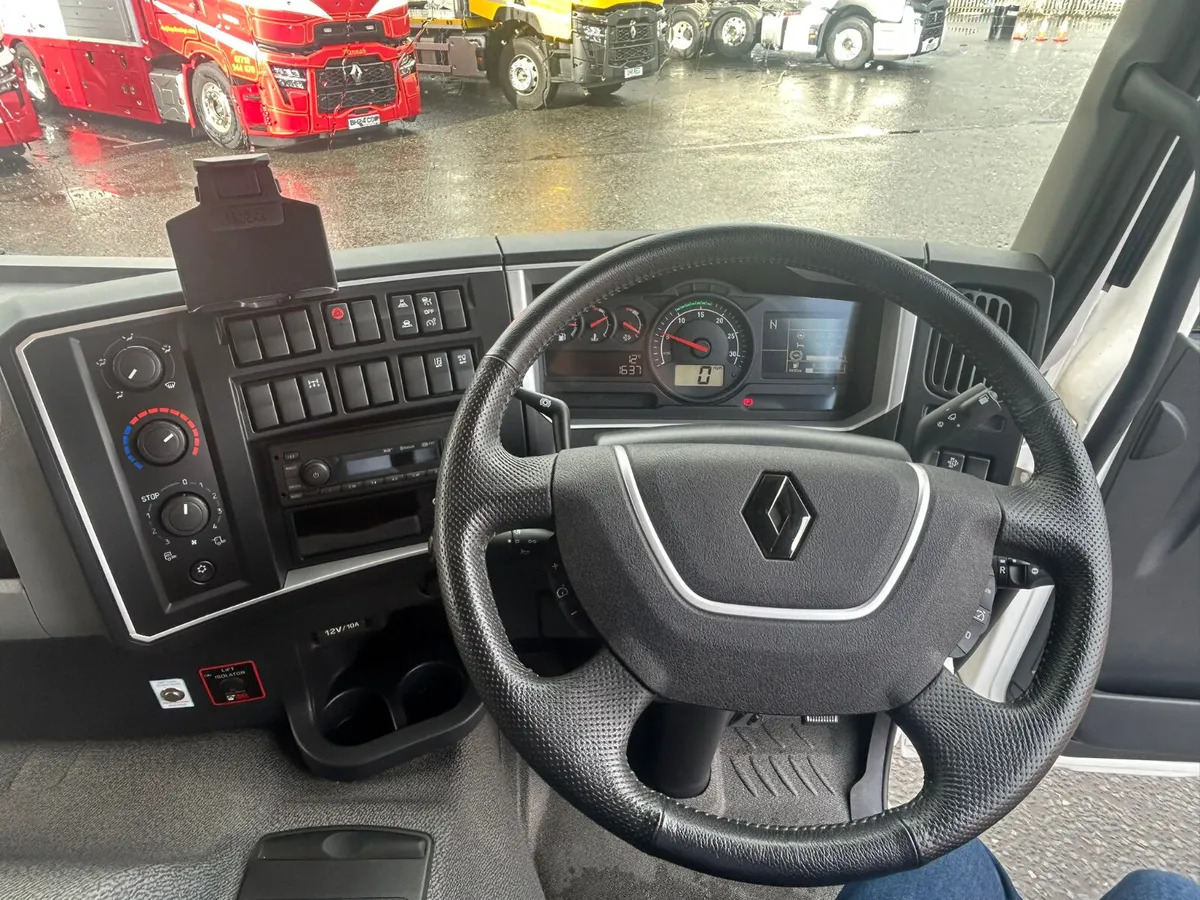 Camion furgon 2024 Renault D18 Box: Foto 6 Camion furgon 2024 Renault D18 Box: Foto 6