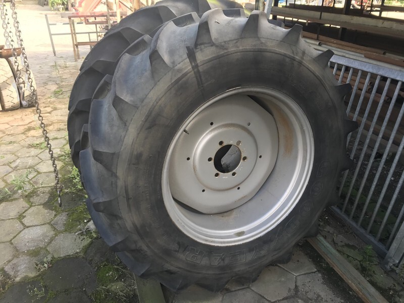 Wiel 16.9R30 - Roată completă pentru Utilaje agricole: Foto 1 Wiel 16.9R30 - Roată completă pentru Utilaje agricole: Foto 1