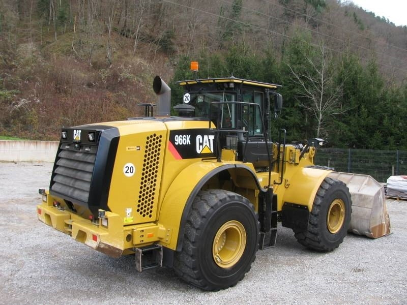 CAT 966K Top stanje - Încărcător frontal pe pneuri: Foto 4 CAT 966K Top stanje - Încărcător frontal pe pneuri: Foto 4