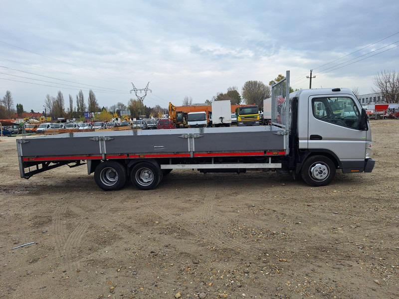 Mitsubishi Canter 3,0 d BE Clixtar Trekker + Veldhuizen BE Clixtar Pritsch - Autoutilitară: Foto 4 Mitsubishi Canter 3,0 d BE Clixtar Trekker + Veldhuizen BE Clixtar Pritsch - Autoutilitară: Foto 4
