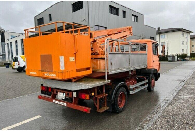 Mercedes-Benz 709 Bucket truck Wumag 14 m - Camion, Camion cu macara: Foto 4 Mercedes-Benz 709 Bucket truck Wumag 14 m - Camion, Camion cu macara: Foto 4