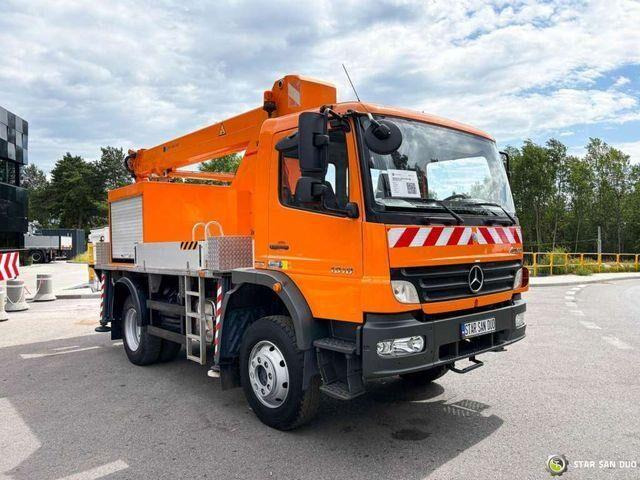 Mercedes-Benz ATEGO 4x4 1018 WUMAG WT 170 Platform Lift 17m - Camion, Camion cu macara: Foto 2 Mercedes-Benz ATEGO 4x4 1018 WUMAG WT 170 Platform Lift 17m - Camion, Camion cu macara: Foto 2