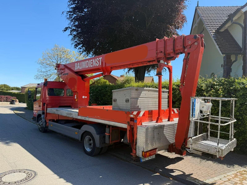 Mercedes-Benz Atego 815 - Lifting basket truck - Camion, Camion cu macara: Foto 4 Mercedes-Benz Atego 815 - Lifting basket truck - Camion, Camion cu macara: Foto 4