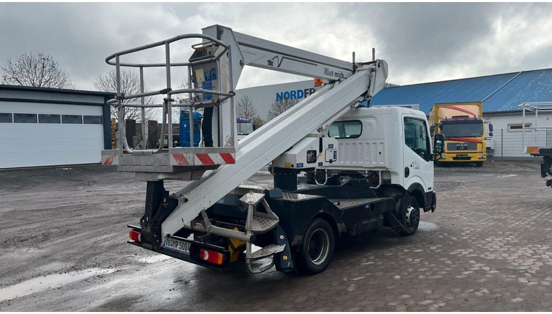 Nissan Palfinger P200A-NC 17m - Camion, Camion cu macara: Foto 5 Nissan Palfinger P200A-NC 17m - Camion, Camion cu macara: Foto 5