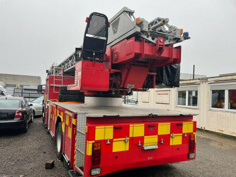 Scania P94-300 Emelőkosaras 33m - Camion, Camion cu macara: Foto 4 Scania P94-300 Emelőkosaras 33m - Camion, Camion cu macara: Foto 4