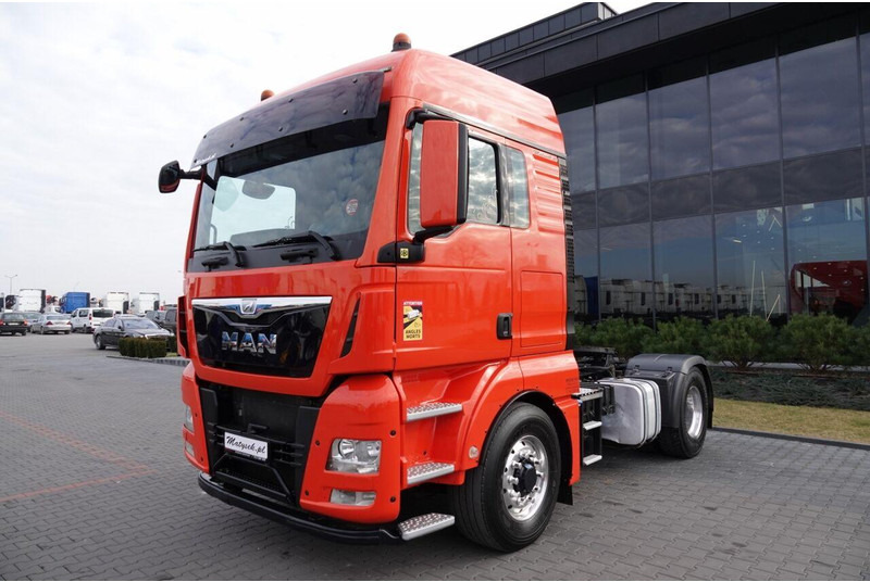 Cap tractor MAN TGX 18.440 / 4x4 / HYDRAULIKA / HYDRODRIVE / EURO 6 / MANUAL / P: Foto 6 Cap tractor MAN TGX 18.440 / 4x4 / HYDRAULIKA / HYDRODRIVE / EURO 6 / MANUAL / P: Foto 6